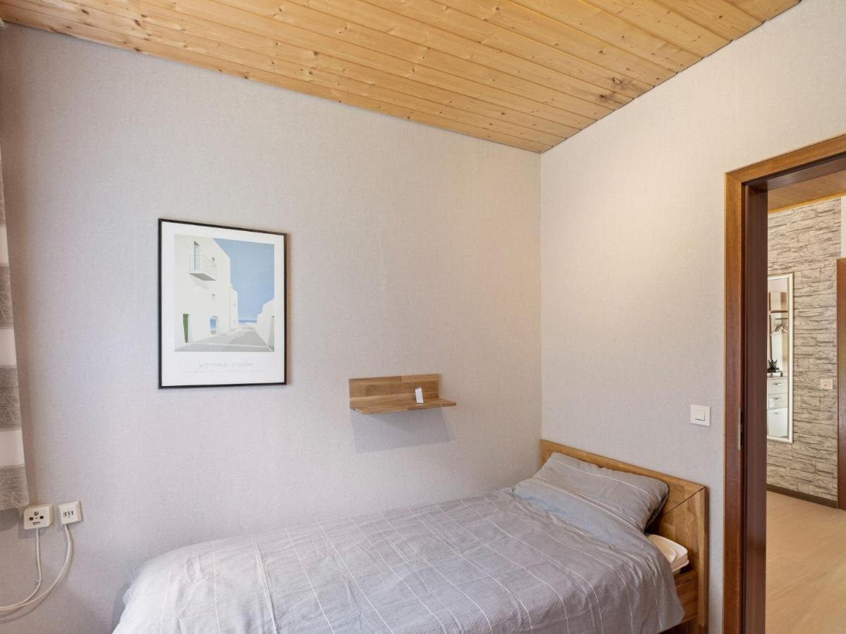 Idyllic Bungalow In Feusdorf With Forest View Екстер'єр фото