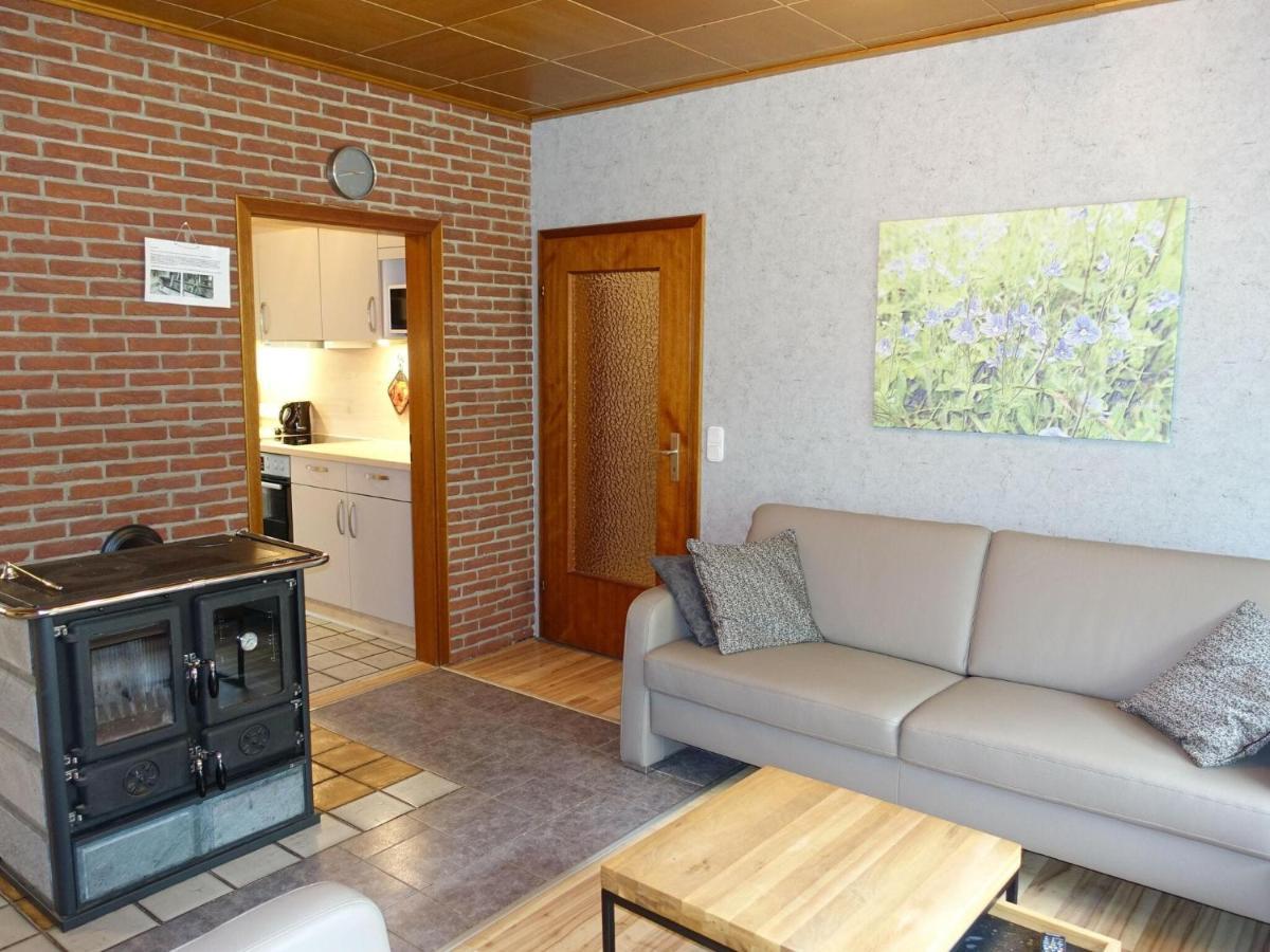 Idyllic Bungalow In Feusdorf With Forest View Екстер'єр фото
