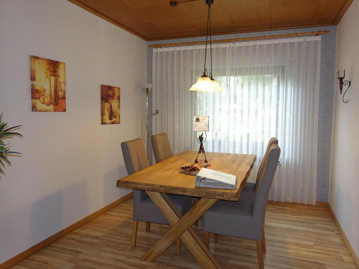 Idyllic Bungalow In Feusdorf With Forest View Екстер'єр фото